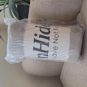 NEW UnHide Lil' Marsh Blanket